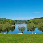 Gæstehus D'hotes Avec Cuisine Au De La Raviege - Les Tables Aux Vaches 3*