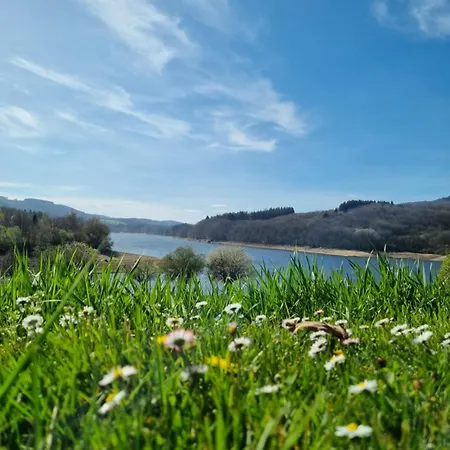 D'hotes Avec Cuisine Au De La Raviege - Les Tables Aux Vaches Pensjonat 3*