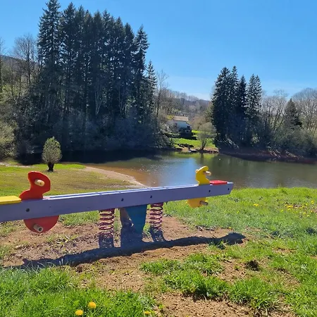 ゲストハウス Les Tables Aux Vaches Raviege *