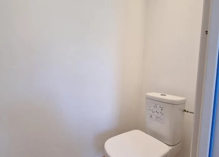 Appartement indépendant avec services de maison d'hôtes, linge et ménage inclus - Accès parc et plage privés - Table d'hôtes some days only 3*