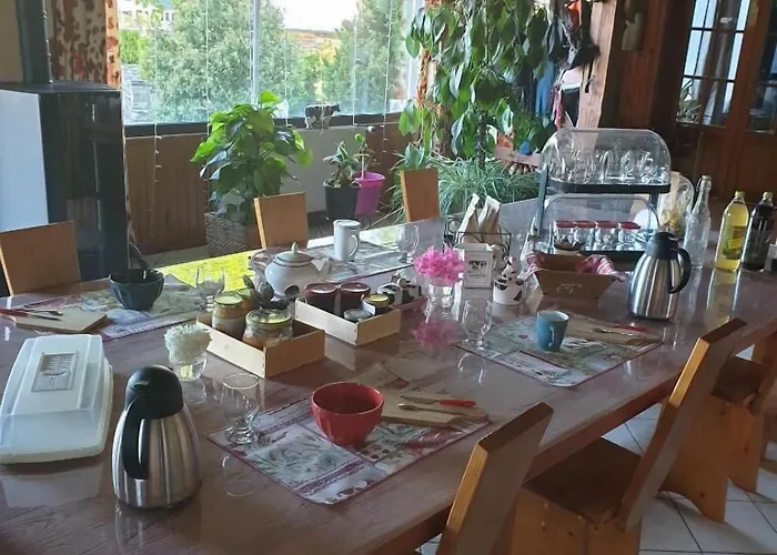 - De - Les Tables Aux Vaches 게스트하우스