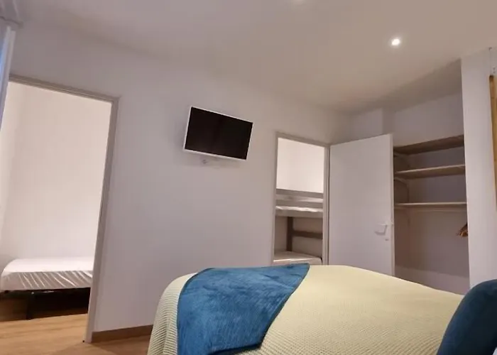 Appartement indépendant avec services de maison d'hôtes, linge et ménage inclus - Accès parc et plage privés - Table d'hôtes some days only