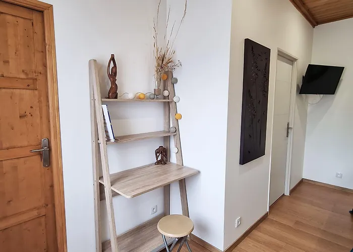 Appartement indépendant avec services de maison d'hôtes, linge et ménage inclus - Accès parc et plage privés - Table d'hôtes some days only